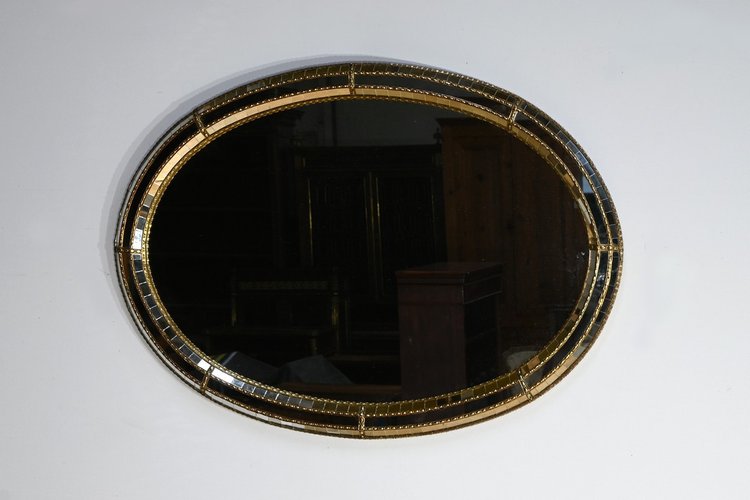 Specchio ovale in ottone smaltato, stile Hollywood Regency - 1970