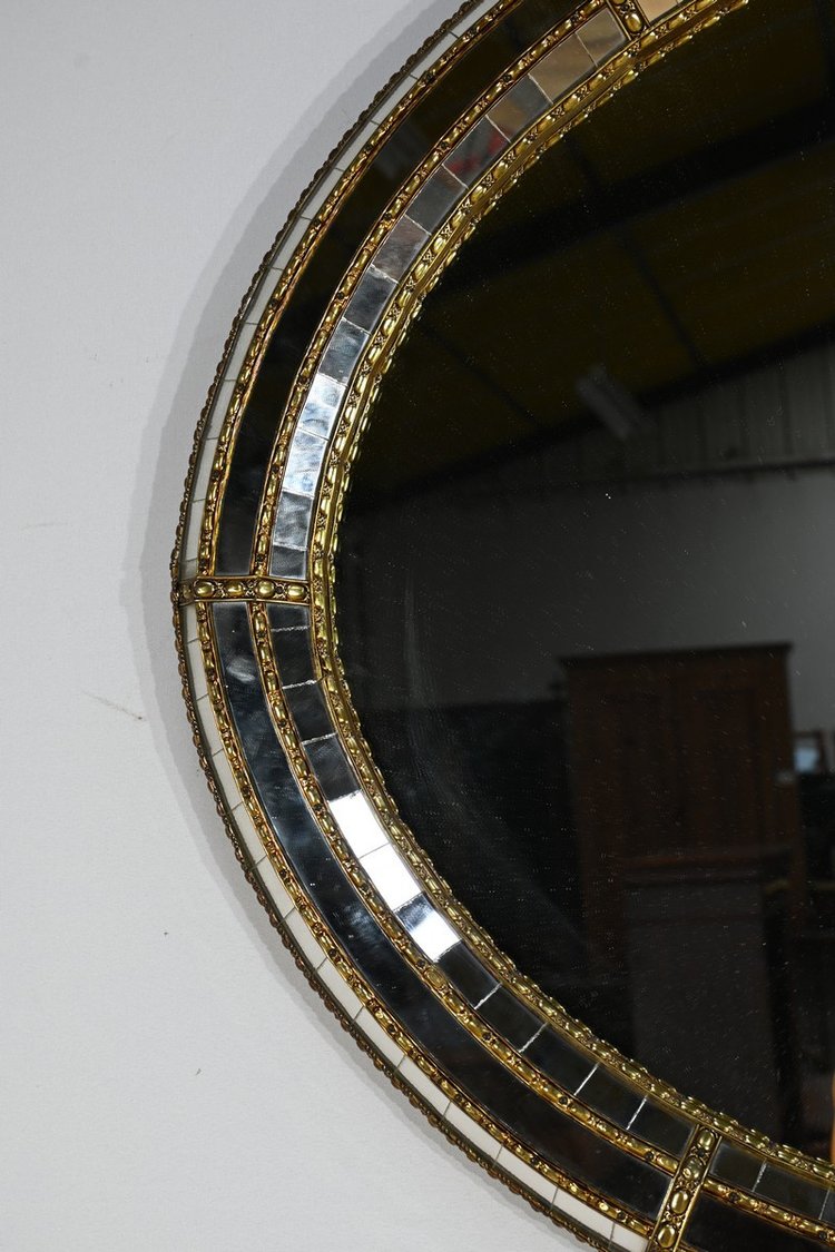 Specchio ovale in ottone smaltato, stile Hollywood Regency - 1970