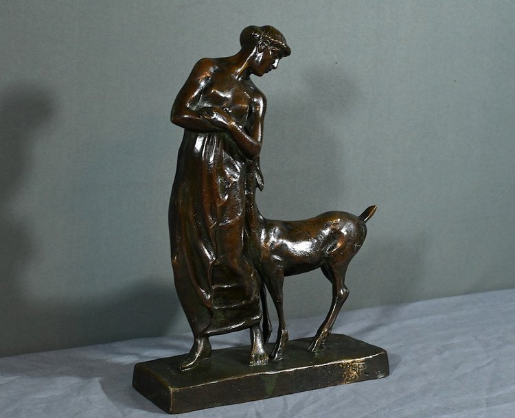 Bronzo "Donna con cerbiatto", Atelier Primavera - 1930