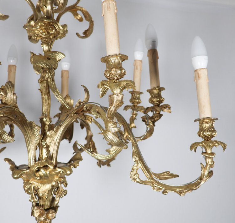  Lampadario Rocaille in ormolu, XIX secolo
