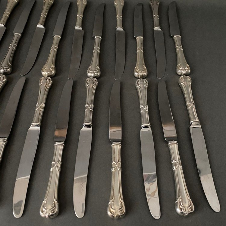 Suite von 24 Messern aus mexikanischem Silber im Stil von Louis XV Anfang des 20.