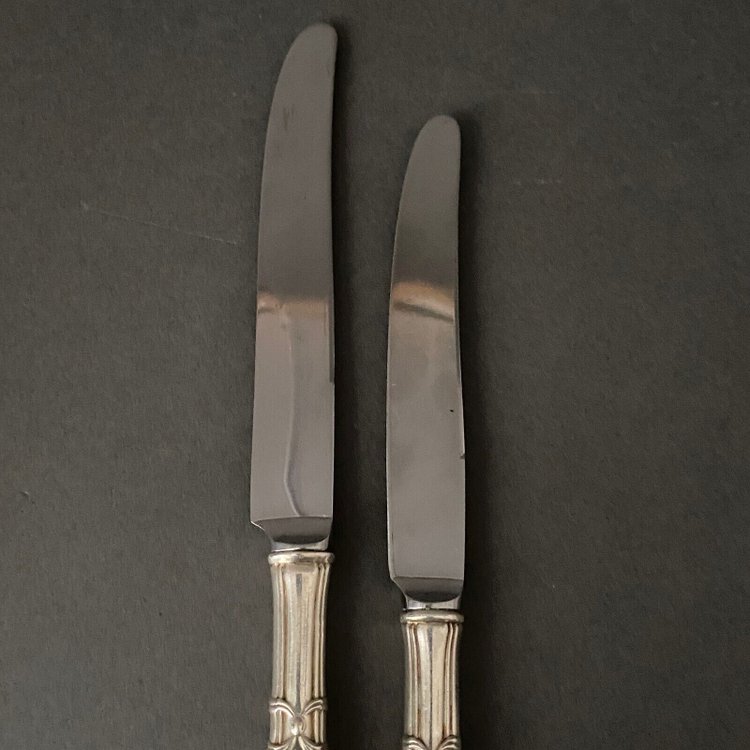 Suite von 24 Messern aus mexikanischem Silber im Stil von Louis XV Anfang des 20.