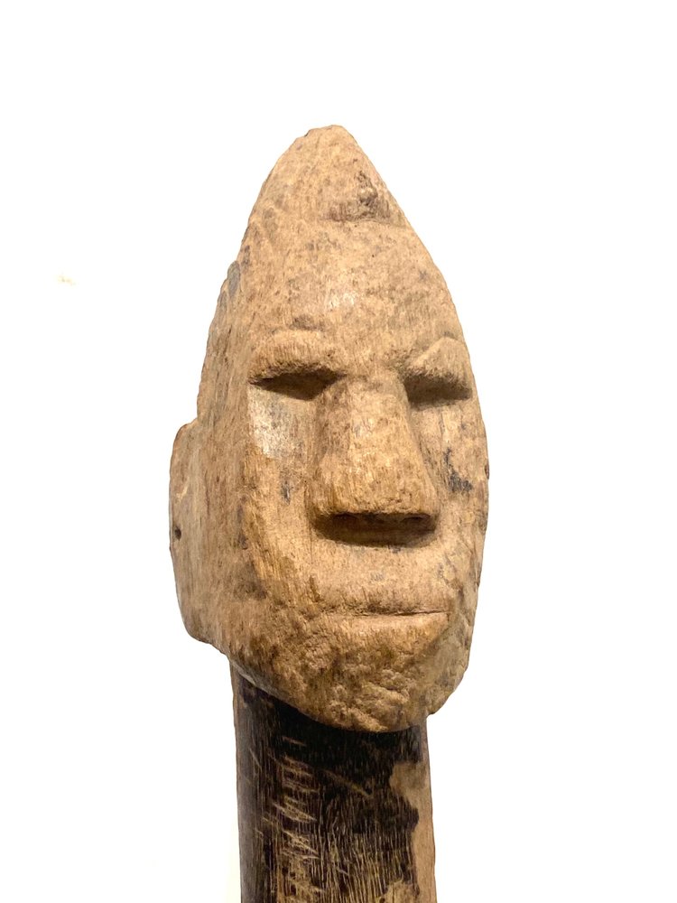 MOSSI woman statue from Burkina Faso
