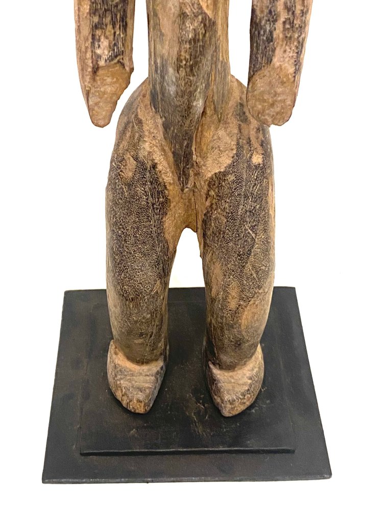 MOSSI woman statue from Burkina Faso