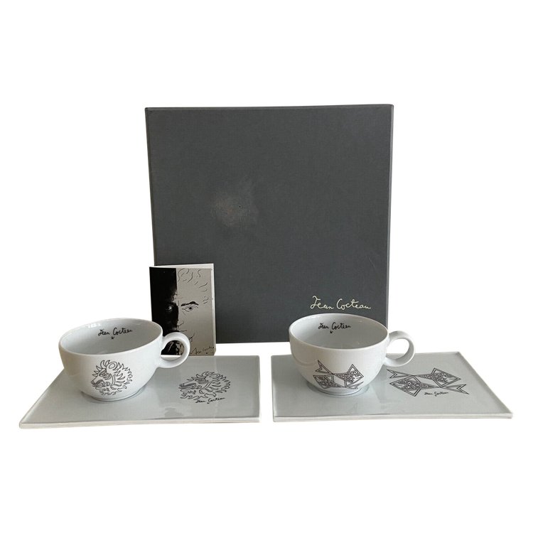 Paire de tasses avec sous-tasses Jean Cocteau XXe en porcelaine d'art