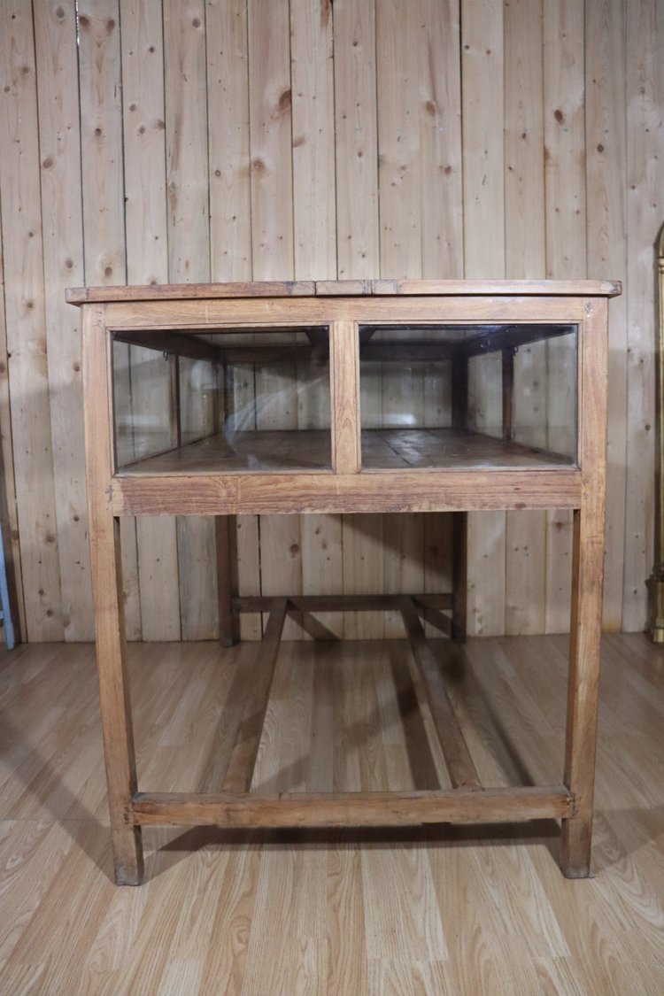 Ancienne Vitrine/présentoir De Magasin En Pin