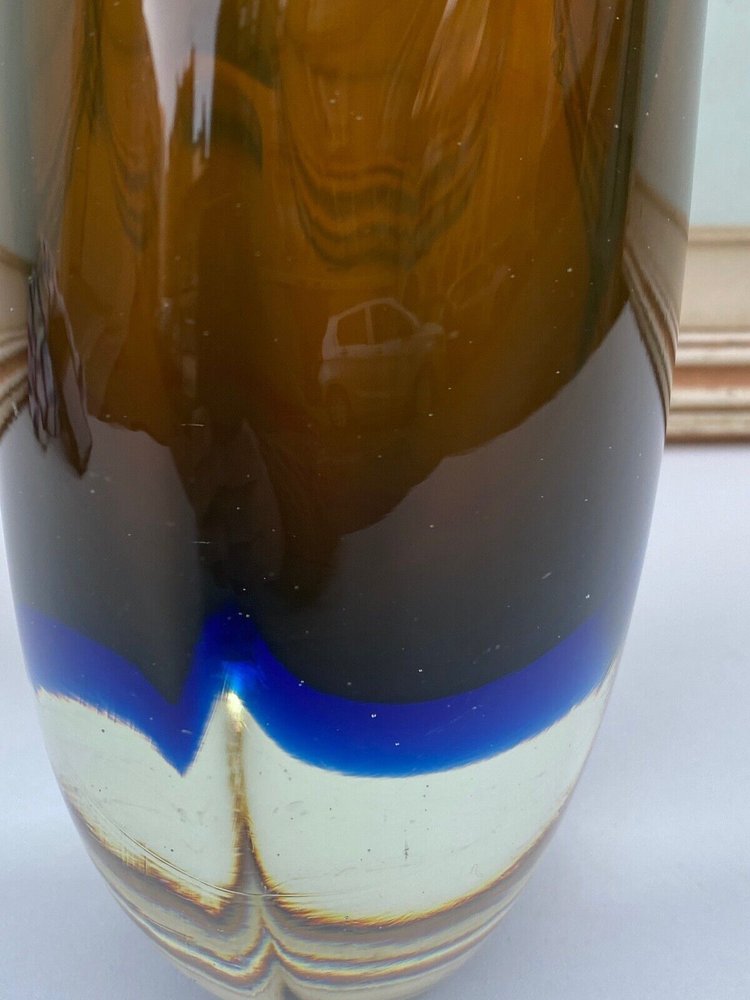 60s Murano free-form vase with red and blue background 6 kilos