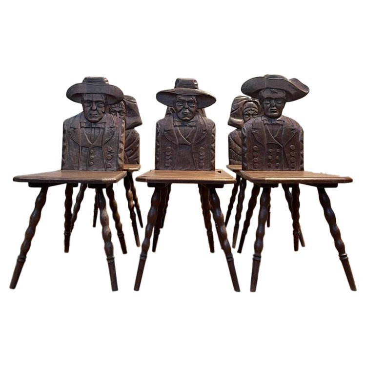 Set of 6 Alsatian chairs in carved oak