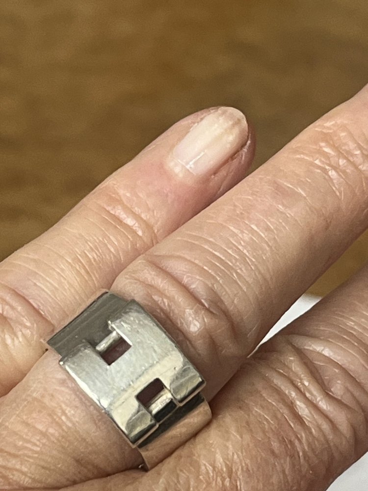 Anello con fascia di Hermès