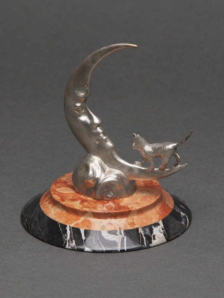 Mascotte in bronzo argentato di Etienne Mercier Base in marmo del XX secolo Moonlight