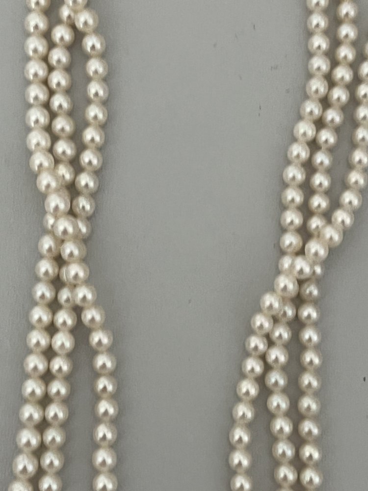 Collier de Chien 3 Rangs Perles Fermoir Or Jaune