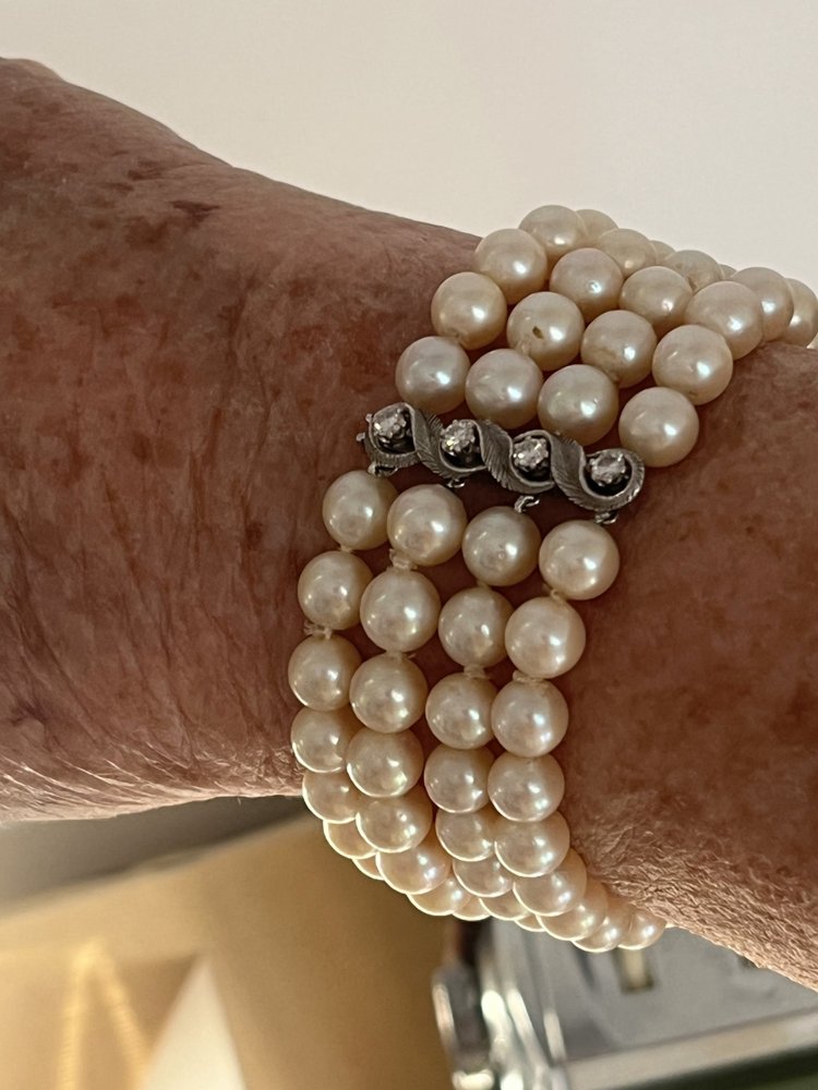 Bracelet 3 Rangs Perles Fermoir Or Gris Diamants