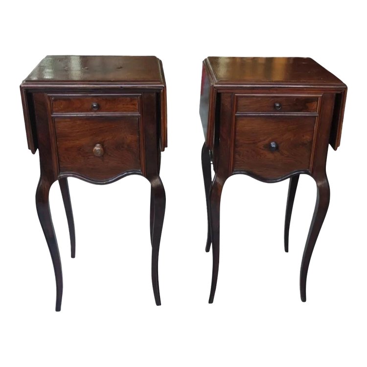Paire de Chevets Ancien  En palissandre de Rio  19 ème siècle  Style Louis XV