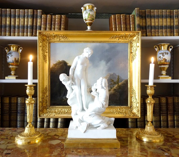 Grande biscotto in porcellana, allegoria della scultura di Falconet - stile Luigi XVI in bronzo dorato