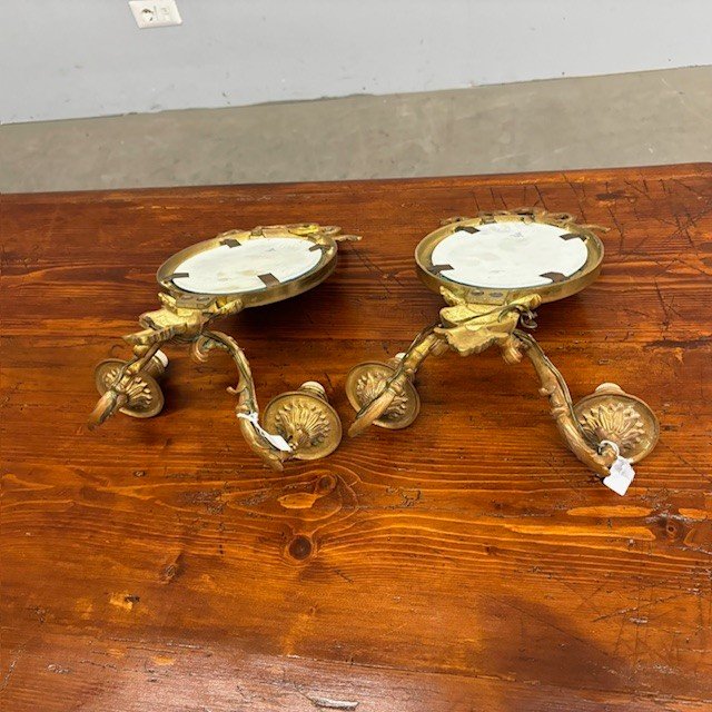 Antica coppia di applique bronzi con placca dipinta. Prima metà 900 Limoges Francia 