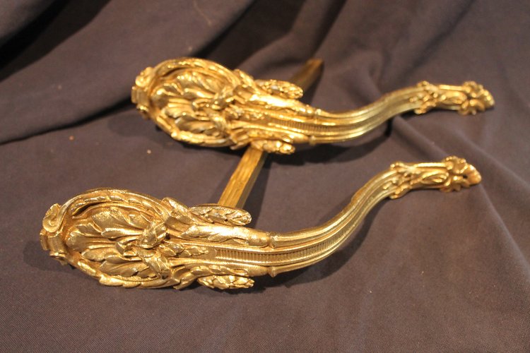 4 portes embrases à rideaux en bronze style Louis XVI ép. 19ème bronze ameublement décoration