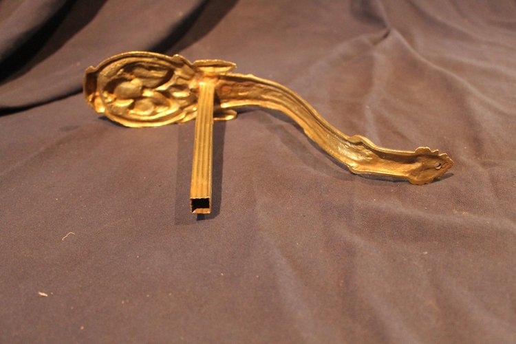 4 portes embrases à rideaux en bronze style Louis XVI ép. 19ème bronze ameublement décoration