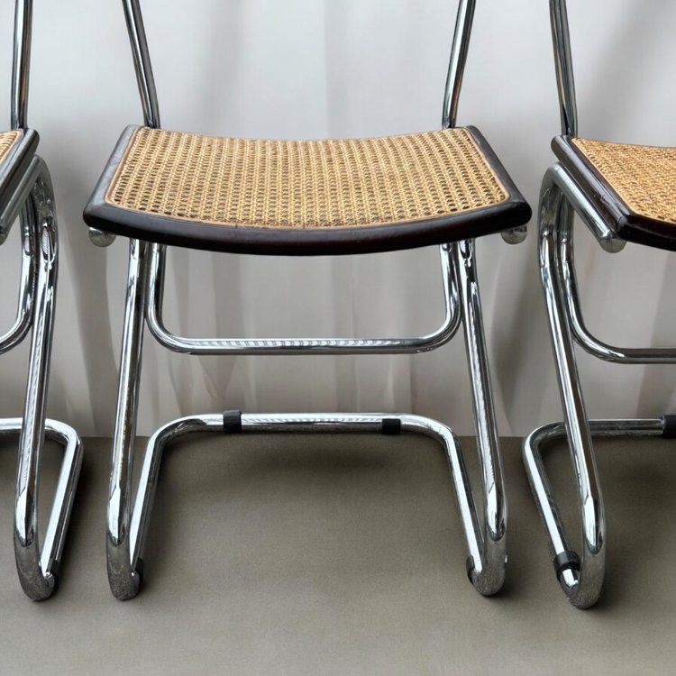 Suite Von Vier Rohrstühlen Vintage Italien Bauhausstil Marcel Breuer Um 1970