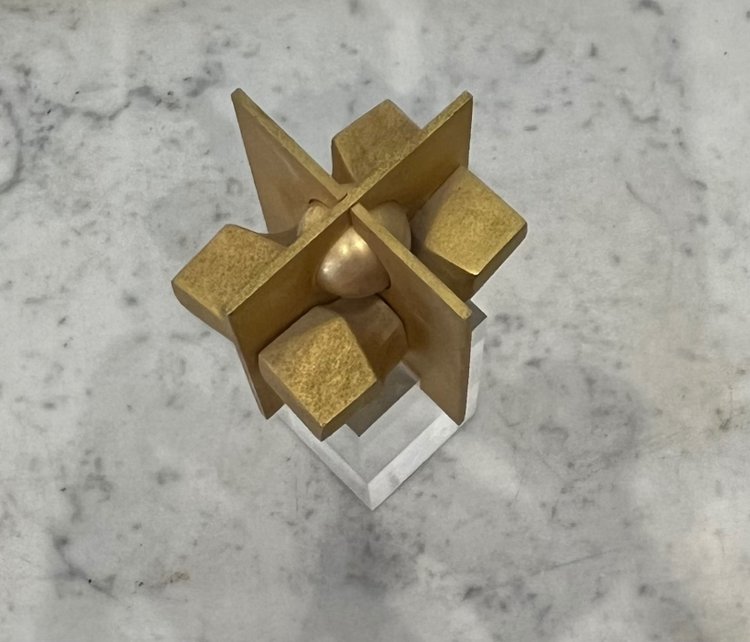 Sculpture - J. L Sanchez - Bronze Et Plexi - Espagne - XX ème
