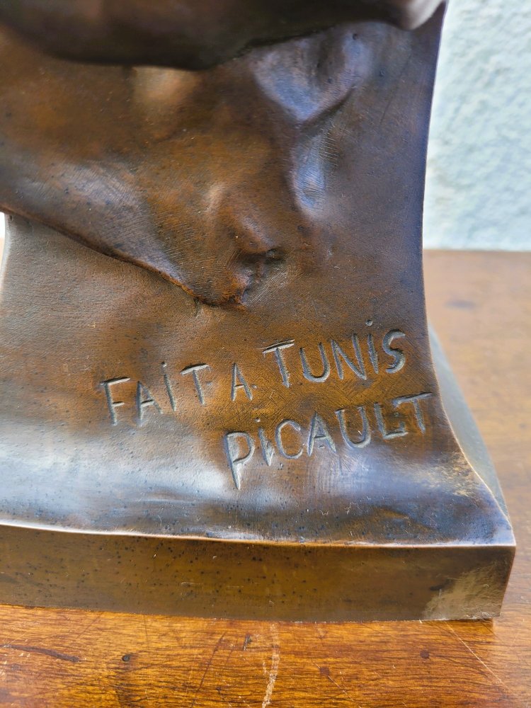 Picault - Dalila, scultura in bronzo firmata, fine del XIX secolo