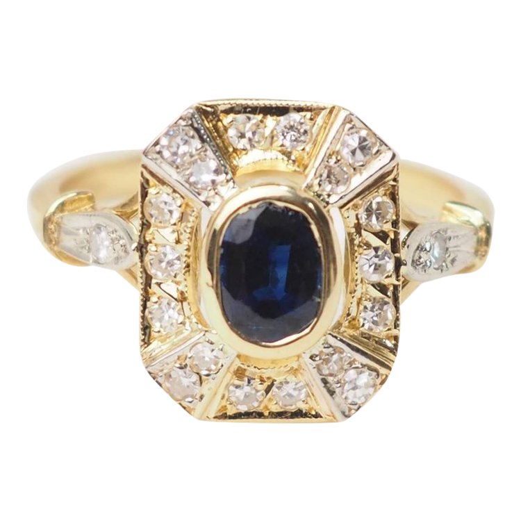 Bague vintage en or jaune, saphir et diamants ovale