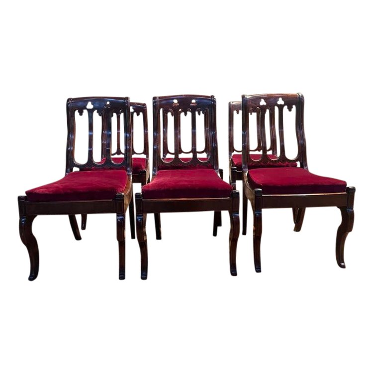 Set of 6 Restoration period chairs in mahogany and threads
