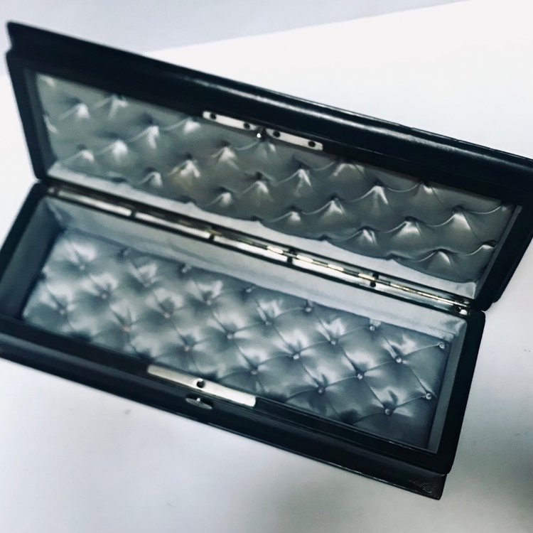 Coffret à bijoux gainé de cuir époque Napoléon III 