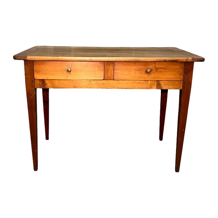 1800 Lärchenschreibtisch