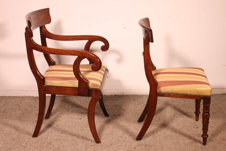 Set Of 6 Chairs And Two Armchairs In Mahogany - 19th Century