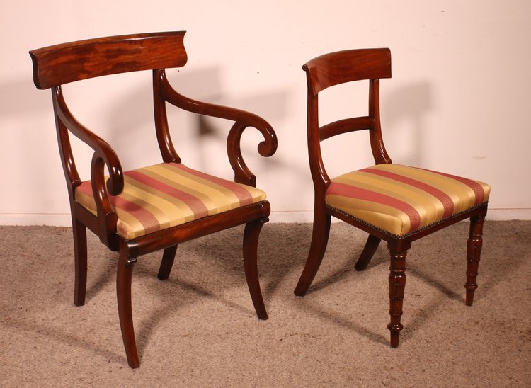 Set Of 6 Chairs And Two Armchairs In Mahogany - 19th Century