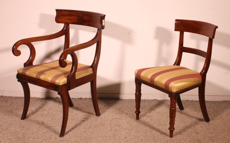 Set Of 6 Chairs And Two Armchairs In Mahogany - 19th Century