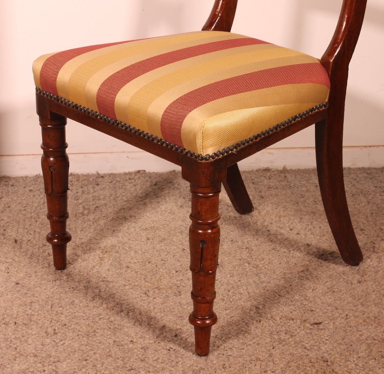 Set Of 6 Chairs And Two Armchairs In Mahogany - 19th Century