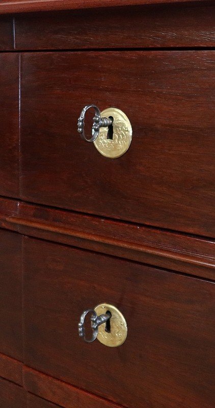  Rare Commode en Amarante massif, époque Louis XVI – XVIIIe 