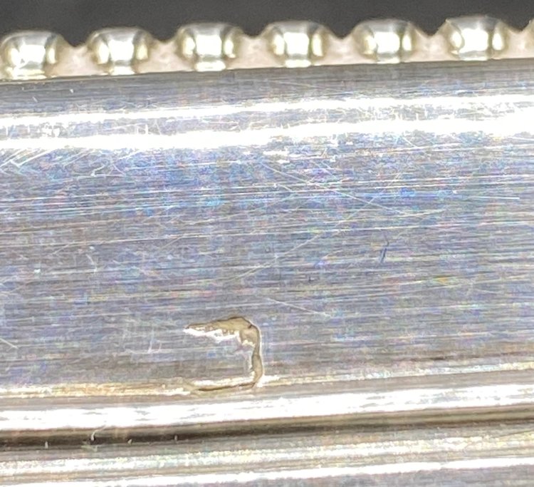 SCATOLA PER SPAZZOLE