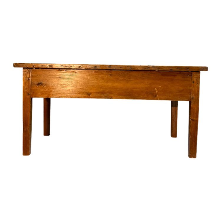 Table basse en sapin