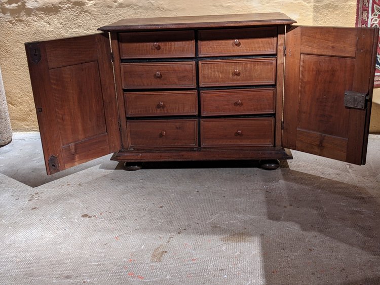 Un tout petit cabinet XVIIe