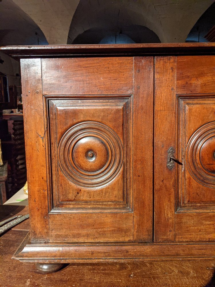 Un tout petit cabinet XVIIe