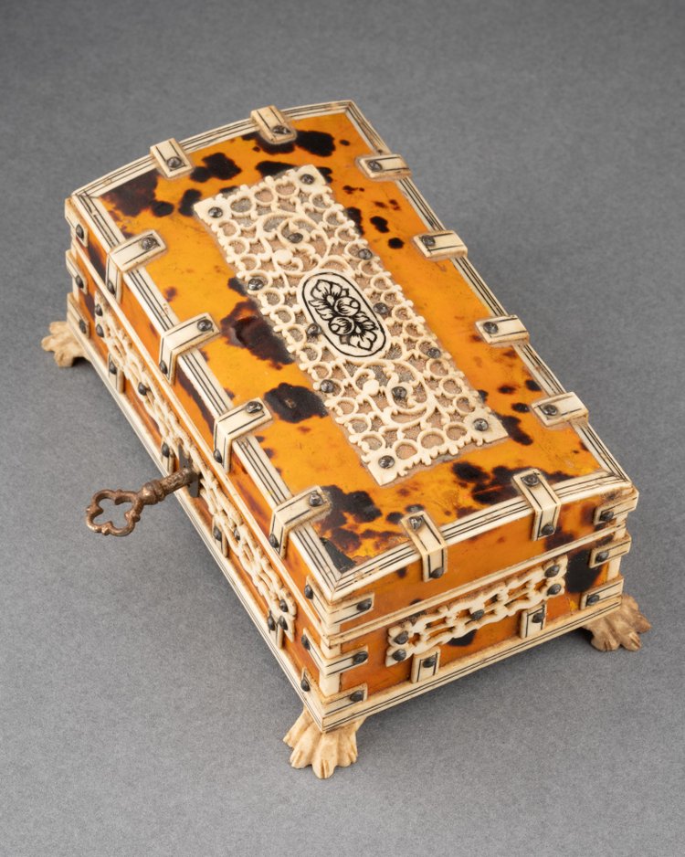 Small Box in Tortoiseshell and Bone, 19th Century