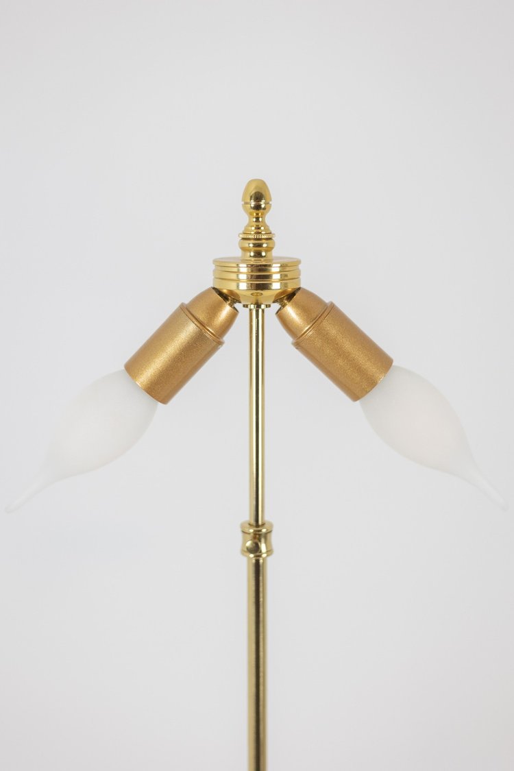 Blue porcelain and gilt bronze lamp with handles. Circa 1880. LS6040309I