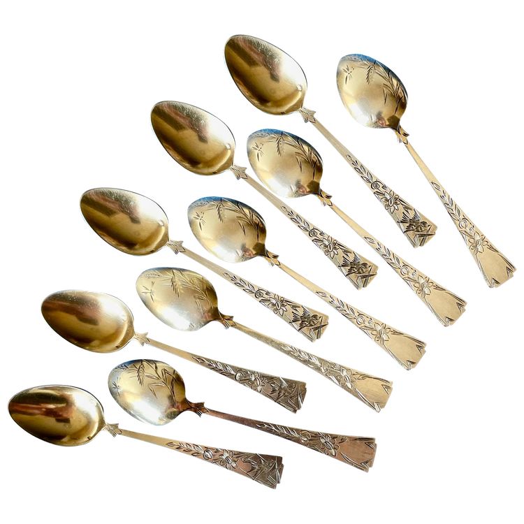 10 cucchiaini da moka.