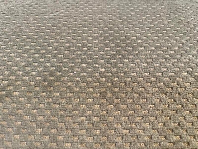 Sofa - Bank aus grünem Samt im Louis-XV-Stil