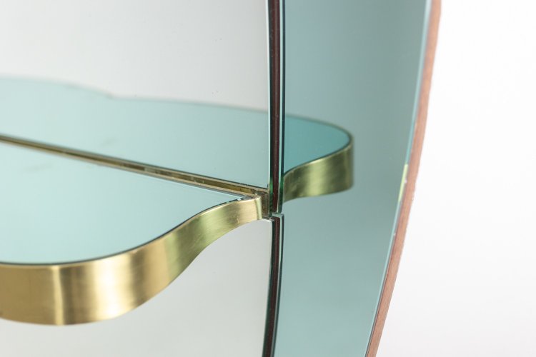 Miroir-console en verre bicolore et laiton doré. Circa 1950. LS60431154J