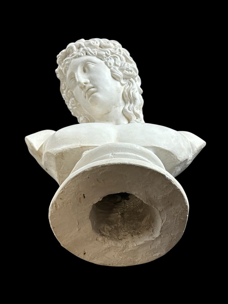 Busto in gesso di Eros di Centocelle o Amore di Prassitele Epoca XX Secolo H 62 Cm