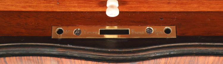 Marquetry cigar cellar from the Napoleon III period