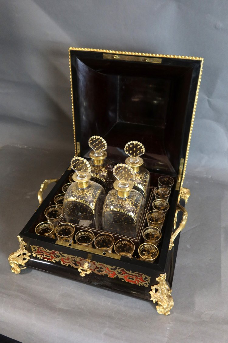 Cave à liqueurs style Boulle signée Tahan à Paris