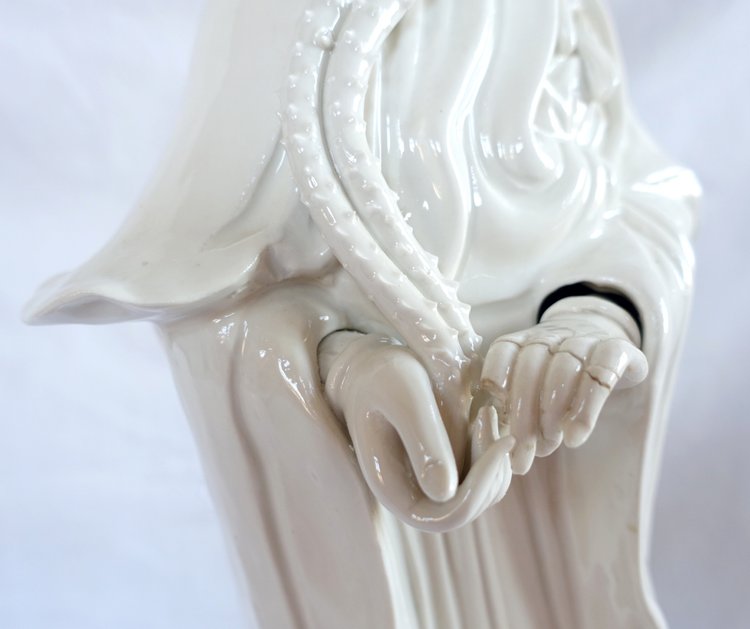 Large Guanyin statue in white Chinese porcelain - 60cm - chinoiserie decor / Chinese cabinet