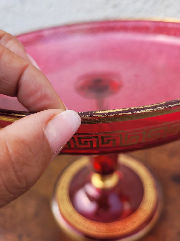 Suite De 10 Assiettes Et 2 Coupes à Fruits En Verre Rubis, Fin XIXème Siècle