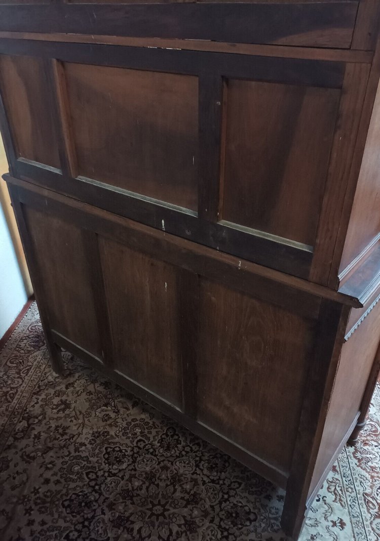Credenza a due corpi Luigi XVI stampata in noce