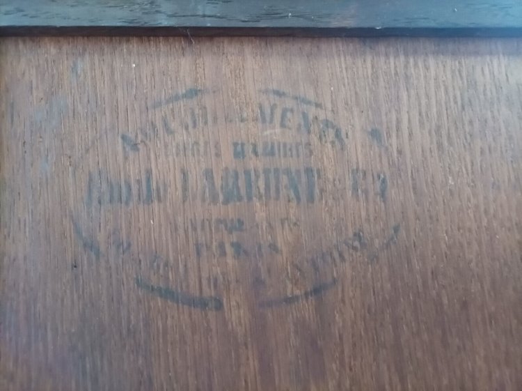 Credenza a due corpi Luigi XVI stampata in noce