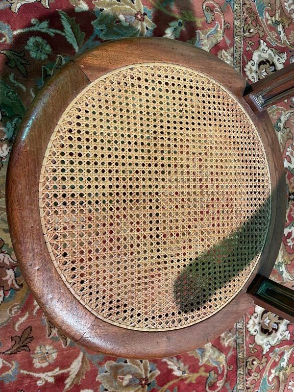 Fauteuil de bureau Louis XVI en acajou et cannage 